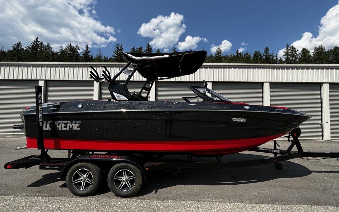 Supreme S220 SURF BOAT